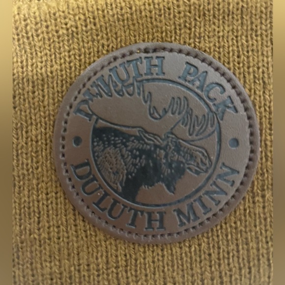 Duluth Pack Beanie Hat Leather Logo Light Brown/Camel Color Like New - Picture 2 of 6